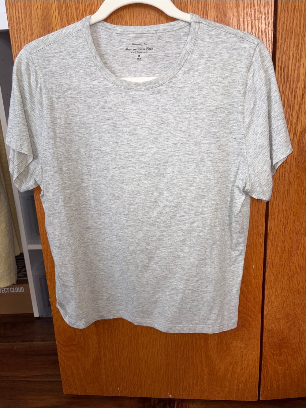Abercrombie & Fitch Light Heather Gray Short Sleeve Tee